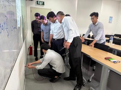 វគ្គបណ្តុះបណ្តាលមូលដ្ឋានគ្រឹះគ្រឿងអេឡិចត្រូនិច Image 362