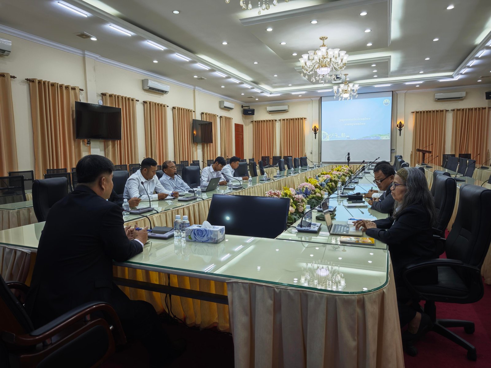 កិច្ចពិភាក្សាពីតម្រូវការប្រើប្រាស់ទិន្នន័យឧតុនិយក្នុងវិស័យអាកាសចរណ៍ស៊ីវិល Image 325